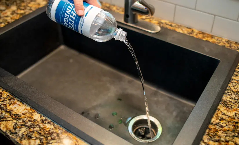 Need to know how to clean a smelly drain – fast? Rainbow Restoration is here to help you with simple DIY drain and garbage disposal cleaning solutions.